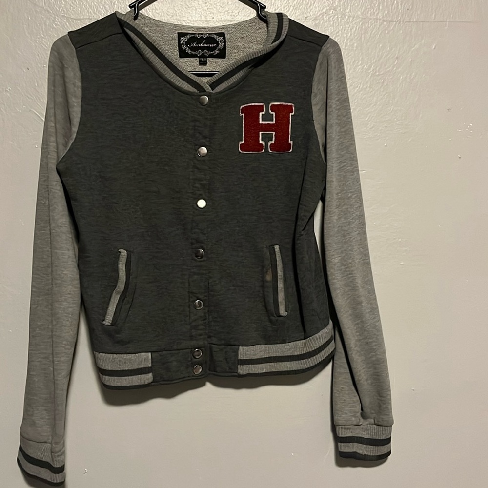 Gray cropped varsity jacket with red H